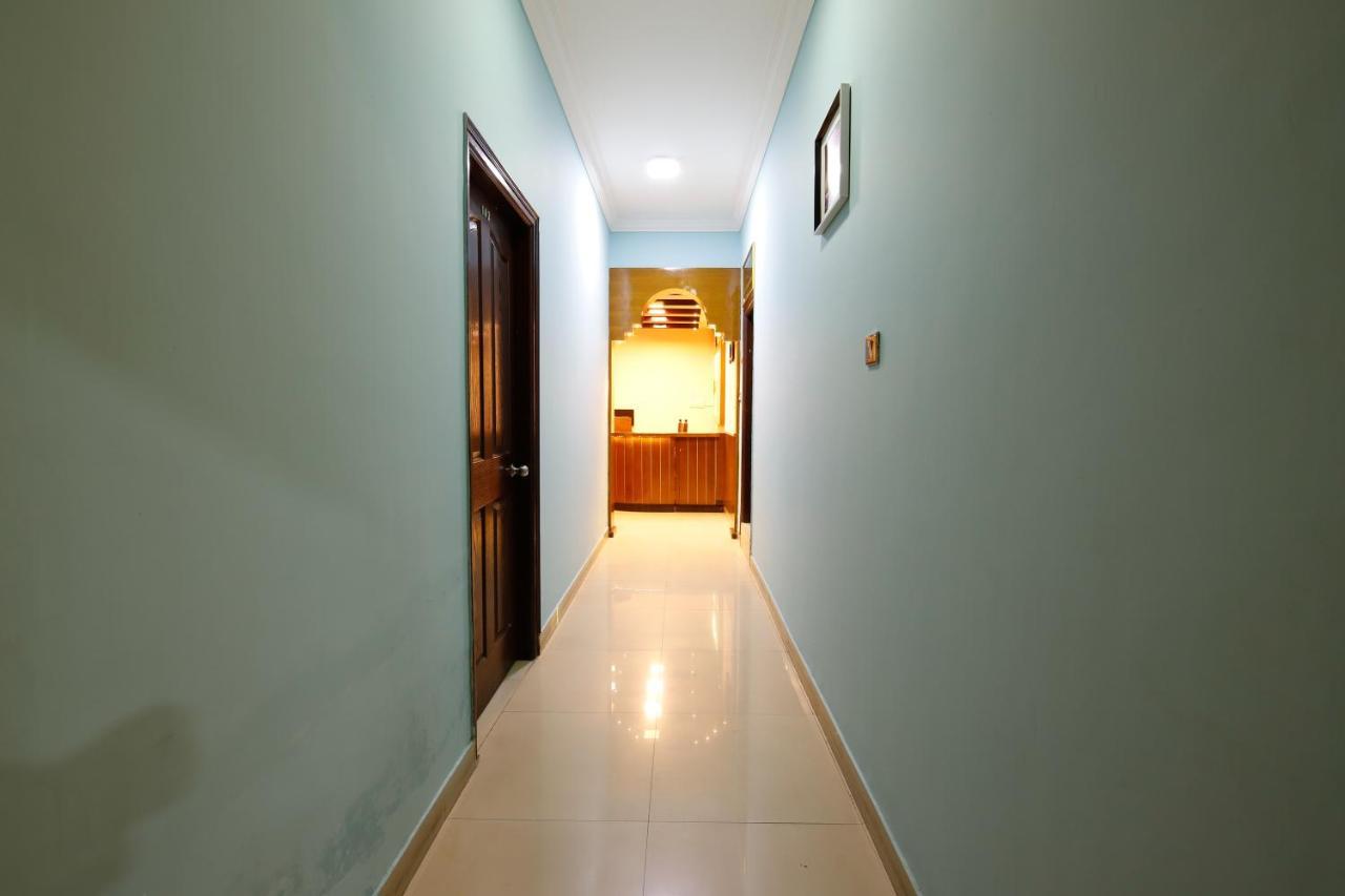Lusia Inn Bangalore Extérieur photo